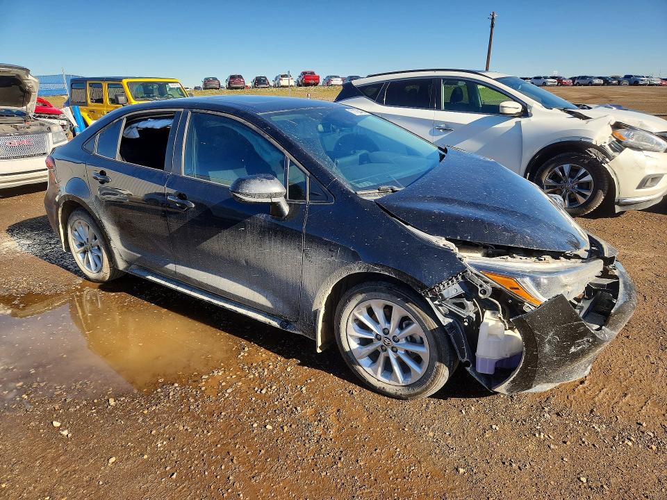 71185426 :رقم المزاد ، 5YFBPMBE4MP247246 vin ، 2021 Toyota Corolla مزاد بيع