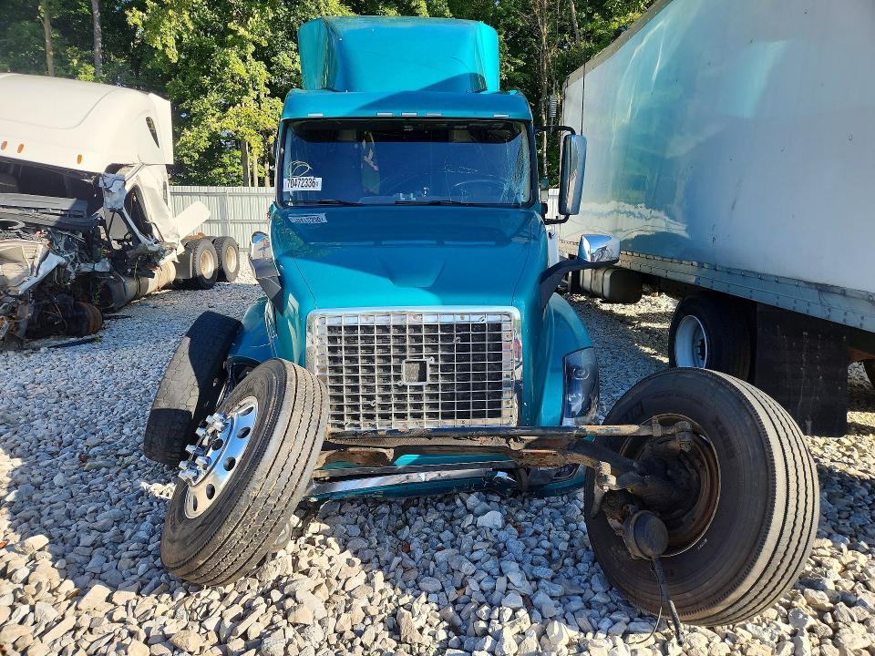 Aukcja sprzedaży 2016 Volvo Vn, vin: 4V4NC9EH4GN949326, numer aukcji: 70472336