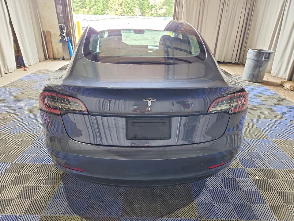 2022 Tesla Model 3 მანქანა იყიდება აუქციონზე, vin: 5YJ3E1EA1NF286617, აუქციონის ნომერი: 70710056