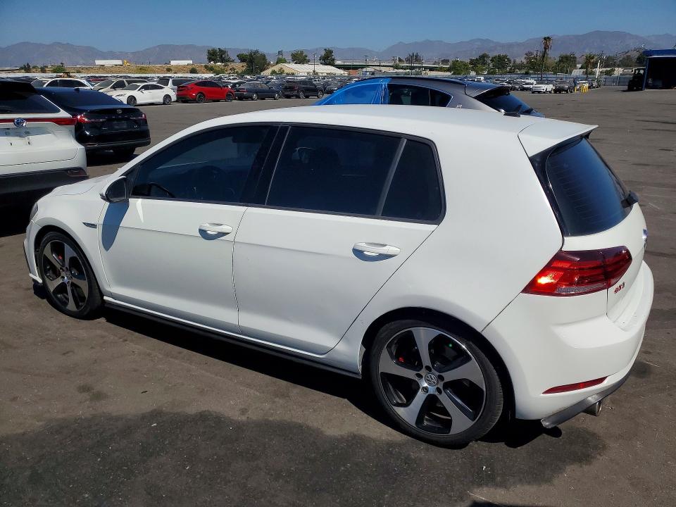 Продажа на аукционе авто 2019 Volkswagen Gti, vin: 3VW6T7AU2KM017620, номер лота: 71268706
