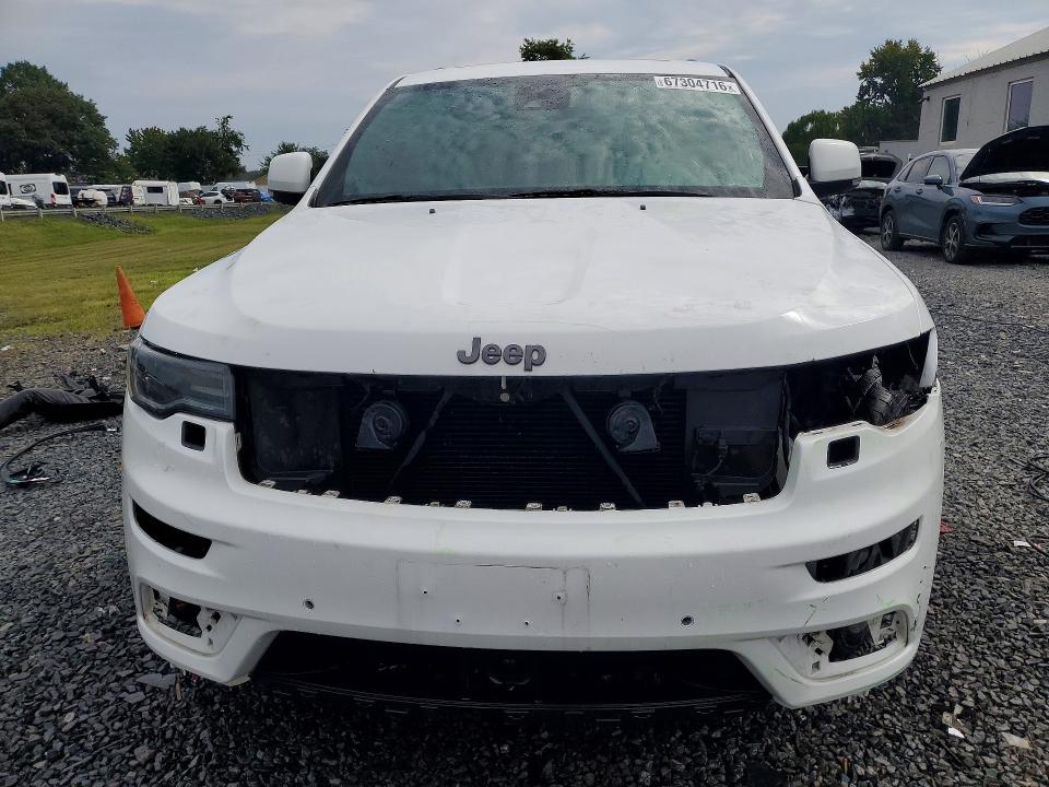 67304716 :رقم المزاد ، 1C4RJFCG9JC336018 vin ، 2018 Jeep Grand Cherokee مزاد بيع