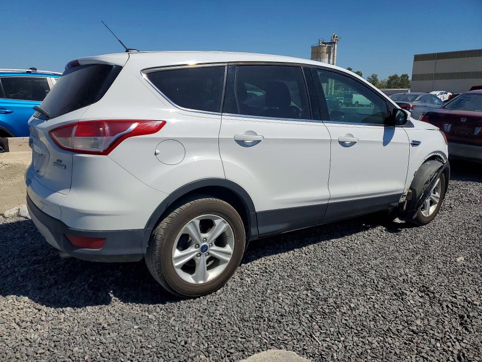 67457246 :رقم المزاد ، 1FMCU0G90GUB16335 vin ، 2016 Ford Escape مزاد بيع