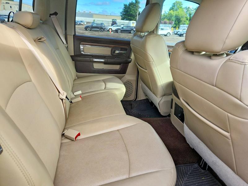 70452666 :رقم المزاد ، 1C6RR7NM9HS568188 vin ، 2017 Ram 1500 مزاد بيع