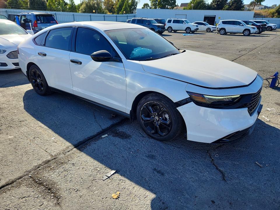 2025 Honda Accord მანქანა იყიდება აუქციონზე, vin: 1HGCY1F40SA018969, აუქციონის ნომერი: 68061446