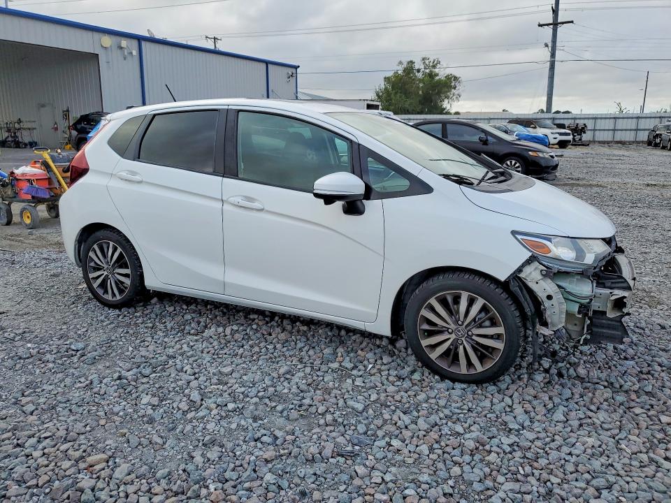Продажа на аукционе авто 2015 Honda Fit, vin: 3HGGK5H81FM752278, номер лота: 69701376