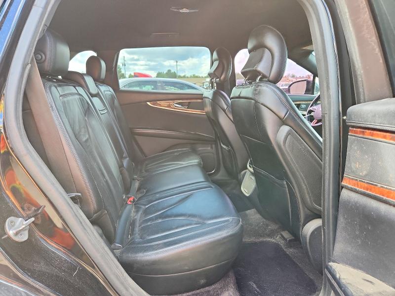 Продажа на аукционе авто 2016 Lincoln Mkx, vin: 2LMTJ8KR4GBL38031, номер лота: 67130686