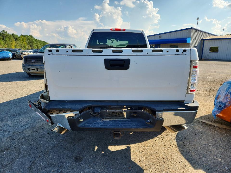 65986966 :رقم المزاد ، 1GCHC24KX7E562793 vin ، 2007 Chevrolet Silverado مزاد بيع
