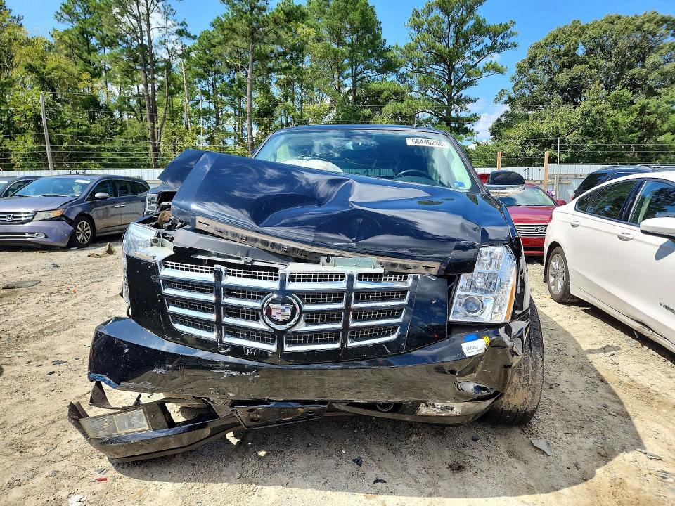 68440286 :رقم المزاد ، 1GYFK63878R234324 vin ، 2008 Cadillac Escalade مزاد بيع