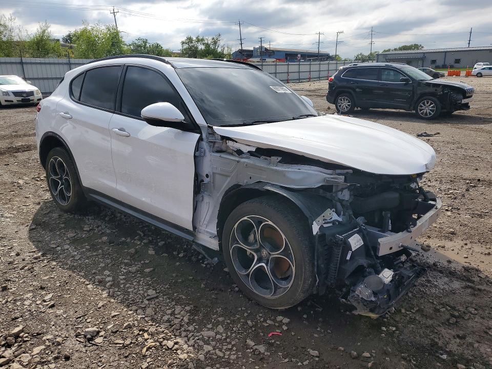 Aukcja sprzedaży 2022 Alfa Romeo Stelvio, vin: ZASPAKBNXN7D32288, numer aukcji: 69911956