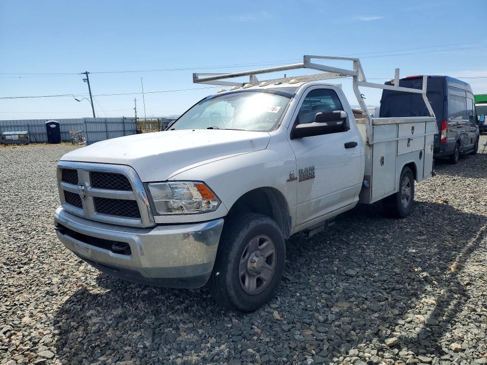 65354616 :رقم المزاد ، 3C7WR8AL9GG258873 vin ، 2016 Ram 3500 مزاد بيع