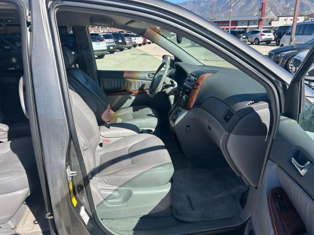 Продажа на аукционе авто 2004 Toyota Sienna, vin: 5TDBA22CX4S015410, номер лота: 71493116