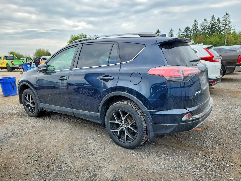 69043446 :رقم المزاد ، 2T3JFREV7JW702163 vin ، 2018 Toyota Rav4 مزاد بيع