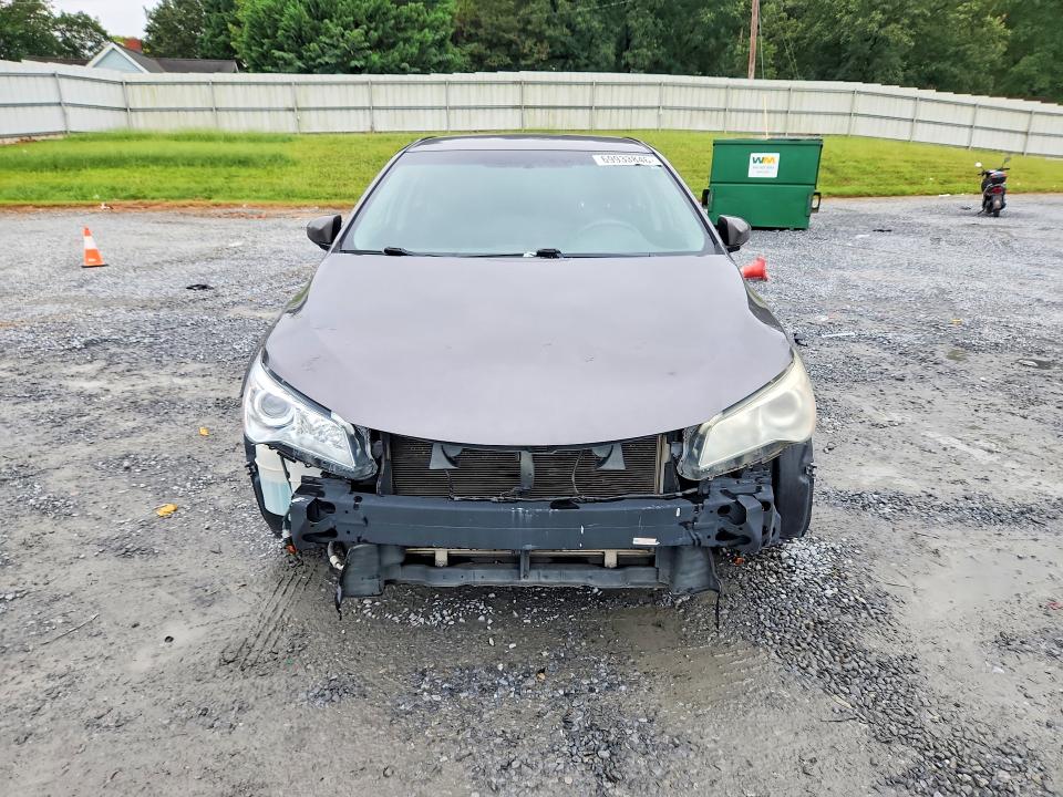 69933846 :رقم المزاد ، 4T1BF1FK9GU505183 vin ، 2016 Toyota Camry مزاد بيع