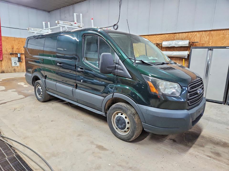 66854666 :رقم المزاد ، 1FTYR1ZG5FKB31095 vin ، 2015 Ford Transit مزاد بيع