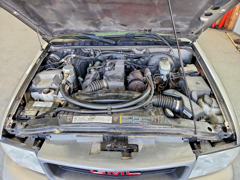 68940216 :رقم المزاد ، 1GTCS14H938251201 vin ، 2003 Gmc Sonoma مزاد بيع