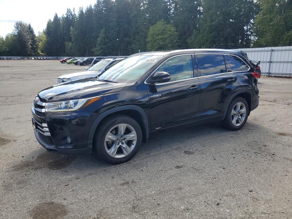 Продажа на аукционе авто 2017 Toyota Highlander Hybrid, vin: 5TDDGRFH1HS022371, номер лота: 70067826
