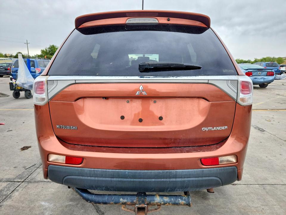 2014 Mitsubishi Outlander მანქანა იყიდება აუქციონზე, vin: JA4AZ3A30EZ004597, აუქციონის ნომერი: 70018506