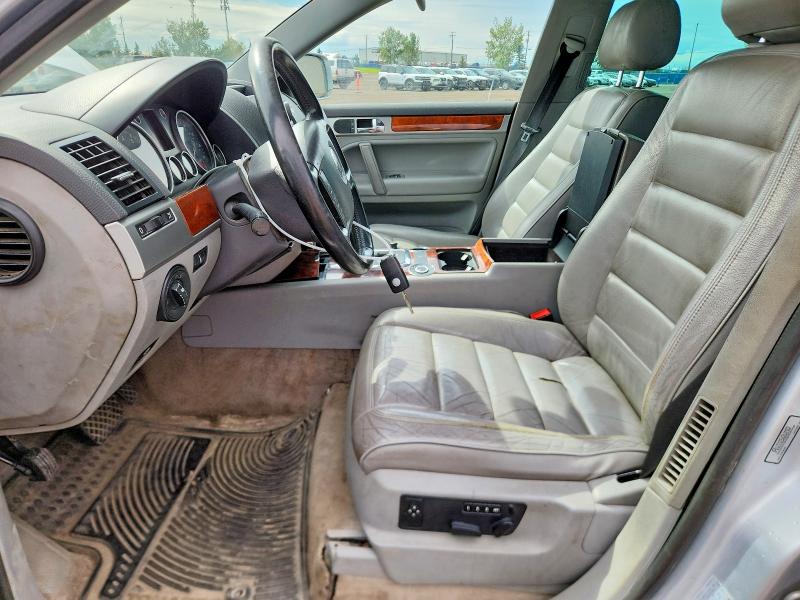 67043936 :رقم المزاد ، WVGZG77L05D072730 vin ، 2005 Volkswagen Touareg مزاد بيع