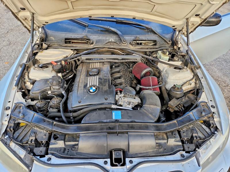 2011 Bmw 335 მანქანა იყიდება აუქციონზე, vin: WBAKG1C54BE362935, აუქციონის ნომერი: 67839086