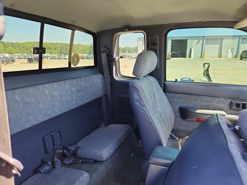 Продажа на аукционе авто 2000 Toyota Tacoma, vin: 4TAVL52NXYZ669348, номер лота: 68005956