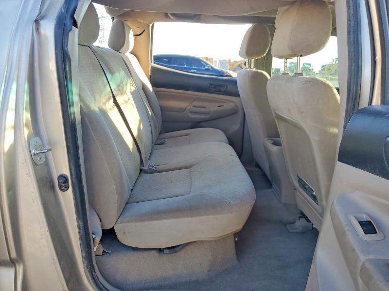 67692616 :رقم المزاد ، 5TELU42N65Z100502 vin ، 2005 Toyota Tacoma مزاد بيع