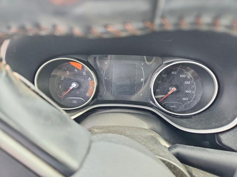 69924026 :رقم المزاد ، 3C4NJCBB6KT809477 vin ، 2019 Jeep Compass مزاد بيع
