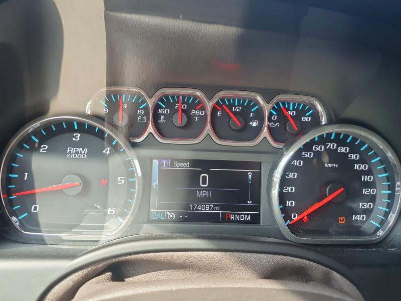 67452656 :رقم المزاد ، 1GNSKCKC3FR628691 vin ، 2015 Chevrolet Tahoe مزاد بيع
