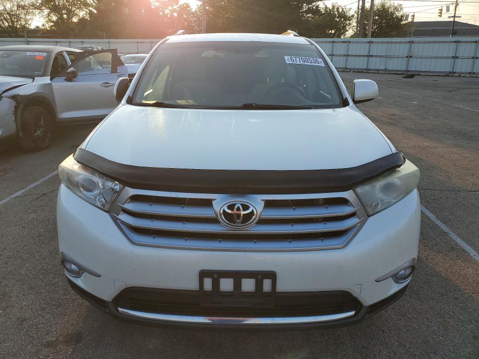 Продаж на аукціоні авто 2012 Toyota Highlander, vin: 5TDBK3EH9CS145025, номер лоту: 67700536