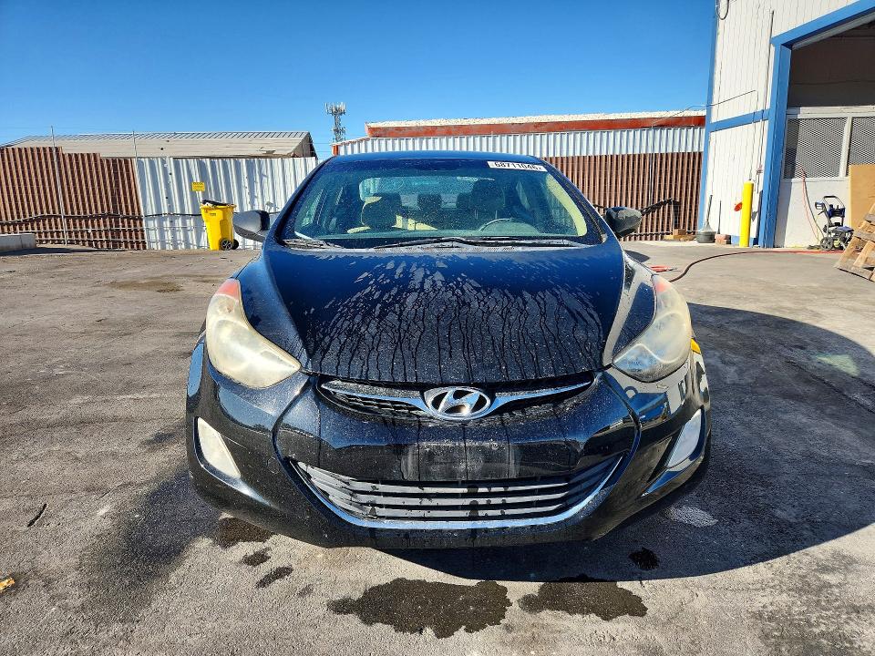 68711046 :رقم المزاد ، KMHDH4AEXDU654123         vin ، 2013 Hyundai Elantra مزاد بيع