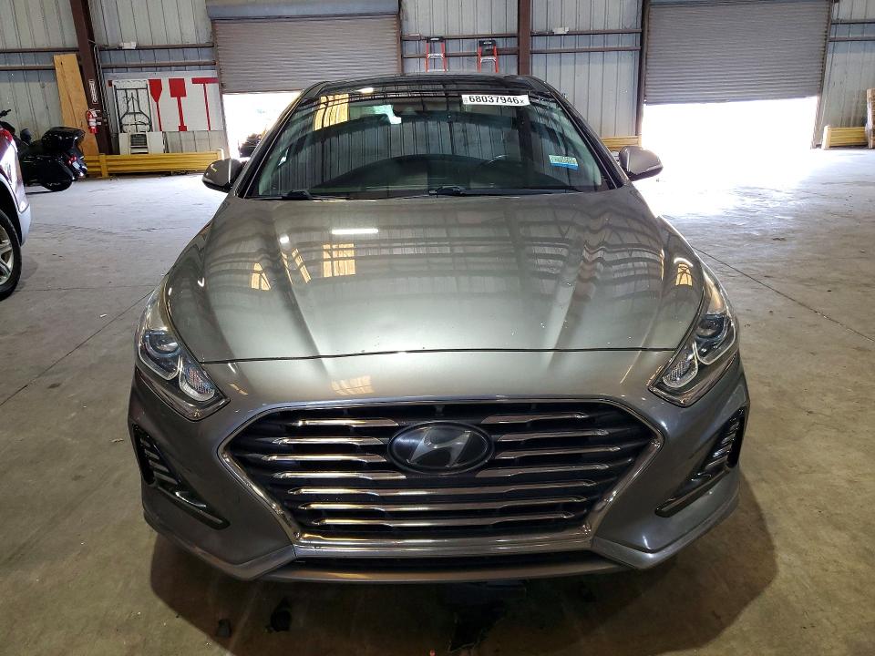 2018 Hyundai Sonata Hybrid მანქანა იყიდება აუქციონზე, vin: KMHE34L3XJA083356, აუქციონის ნომერი: 68037946