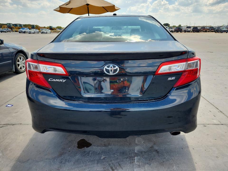 69393796 :رقم المزاد ، 4T1BF1FK7EU408349 vin ، 2014 Toyota Camry مزاد بيع