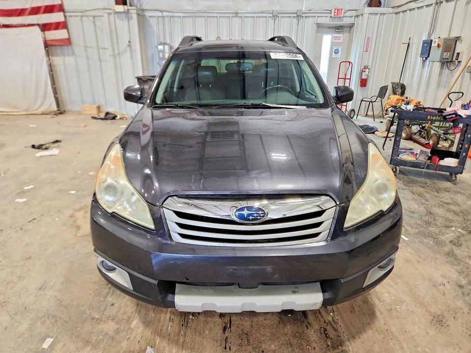 68022006 :رقم المزاد ، 4S4BRCKC7B3387408 vin ، 2011 Subaru Outback مزاد بيع