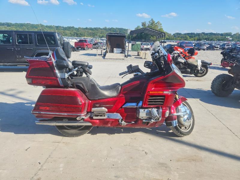 1999 Honda Se  Aspendcade Gl1500 მანქანა იყიდება აუქციონზე, vin: 1HFSC2238XA104877        , აუქციონის ნომერი: 67844896