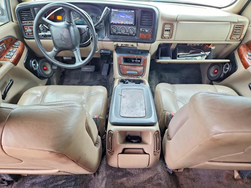 Продажа на аукционе авто 2002 Chevrolet Avalanche, vin: 3GNEC13TX2G105689, номер лота: 70136846