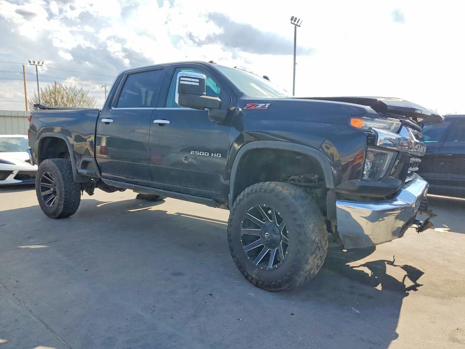 70805056 :رقم المزاد ، 1GC4YPEY6MF291401 vin ، 2021 Chevrolet Silverado مزاد بيع