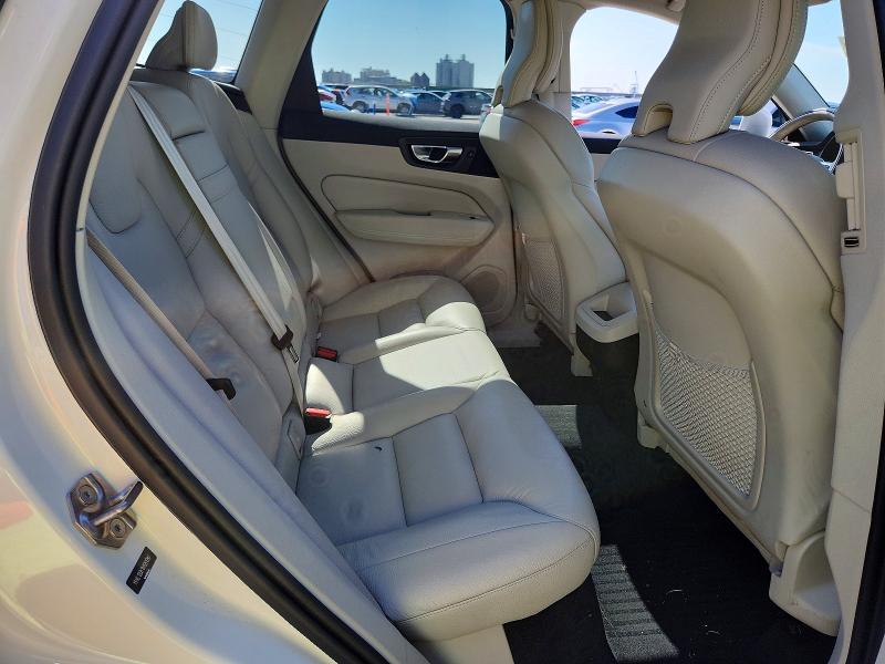 68811896 :رقم المزاد ، YV4L12DK1N1951680 vin ، 2022 Volvo Xc60 مزاد بيع