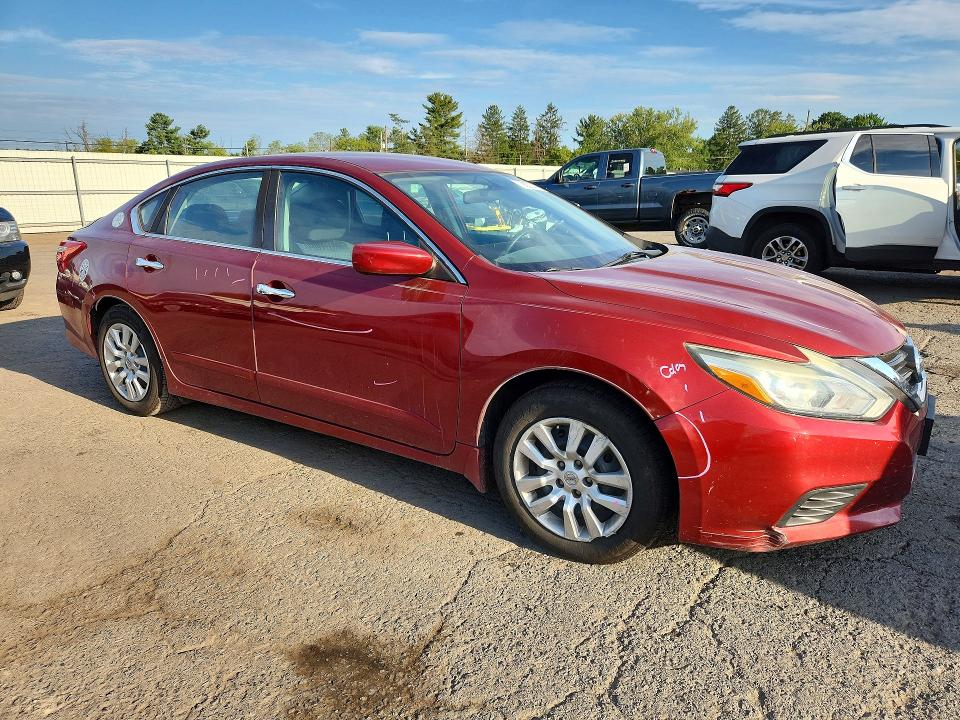 Продажа на аукционе авто 2016 Nissan Altima, vin: 1N4AL3AP3GC117871, номер лота: 68203476