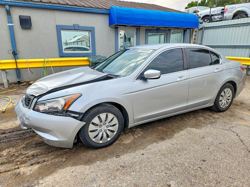 Auction sale of the 2012 Honda Accord, vin: 1HGCP2F39CA182688, lot number: 70408526