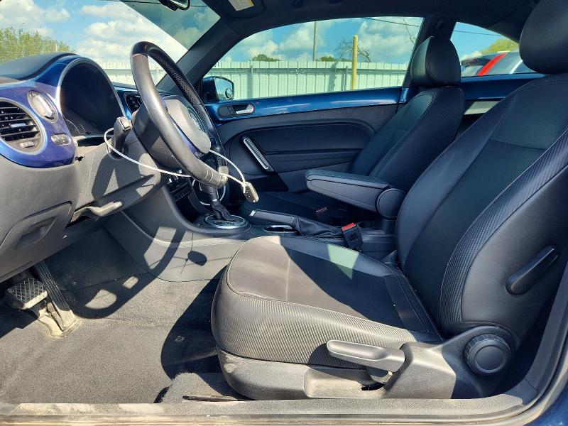 2016 Volkswagen Beetle მანქანა იყიდება აუქციონზე, vin: 3VWJ17AT4GM636220, აუქციონის ნომერი: 68577626