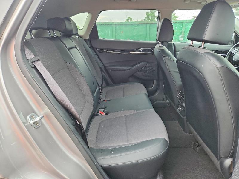 67715776 :رقم المزاد ، KNDEU2AA7N7302591 vin ، 2022 Kia Seltos مزاد بيع