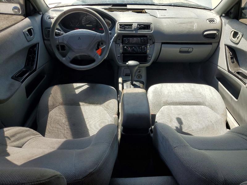 2000 Mitsubishi Galant მანქანა იყიდება აუქციონზე, vin: 4A3AA36G2YE135239, აუქციონის ნომერი: 67858536