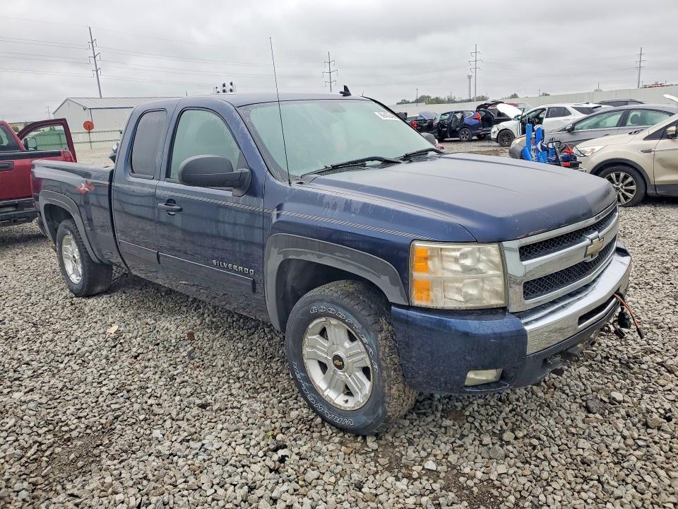 69400486 :رقم المزاد ، 1GCRKSE37BZ164733 vin ، 2011 Chevrolet Silverado مزاد بيع