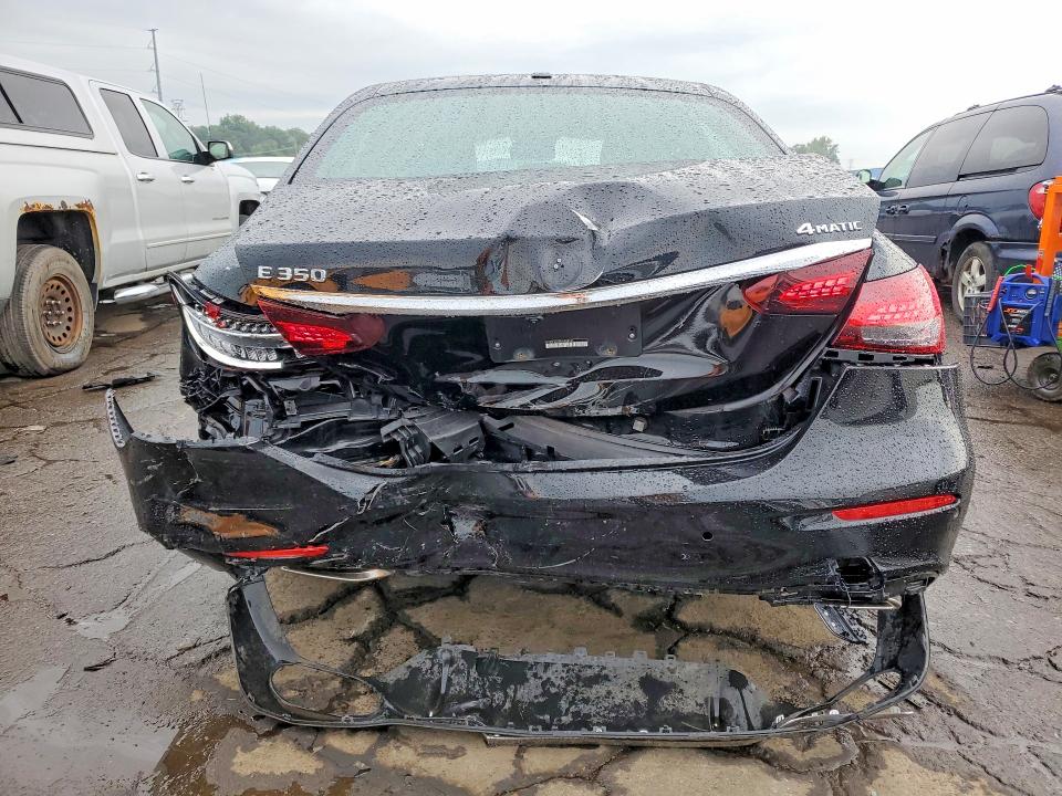 68539466 :رقم المزاد ، W1KZF8EB9MA904742 vin ، 2021 Mercedes-benz E مزاد بيع