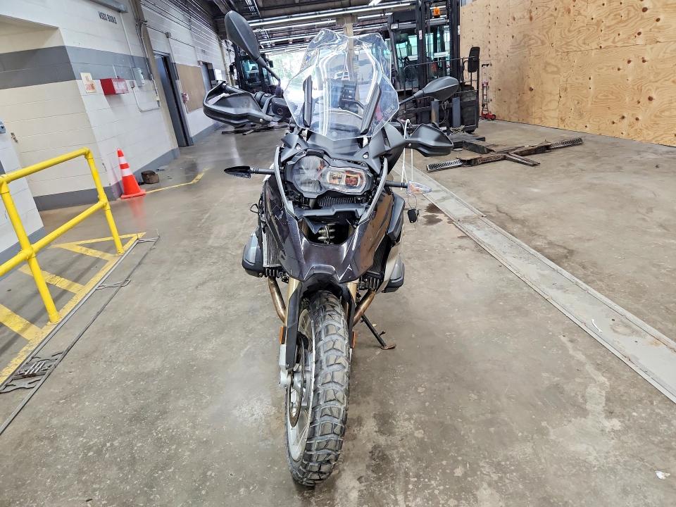 2018 Bmw R1200 მანქანა იყიდება აუქციონზე, vin: WB10A6107JZ657449, აუქციონის ნომერი: 66125756