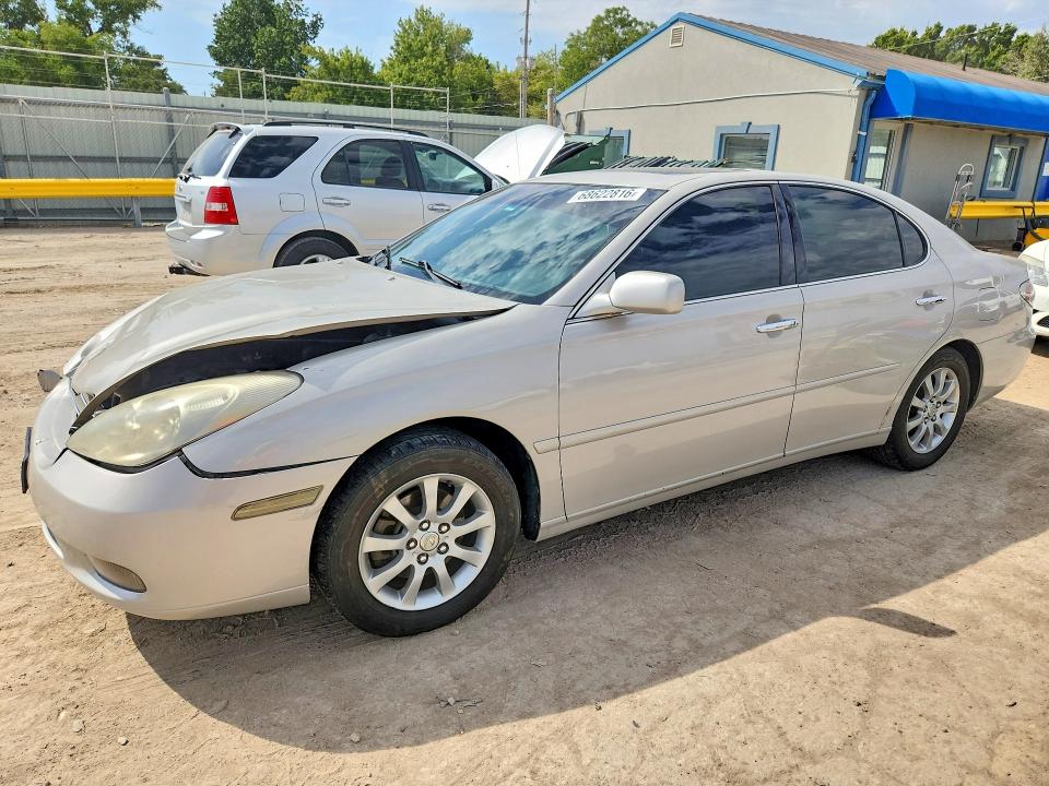 68622816 :رقم المزاد ، JTHBF30G925000766         vin ، 2002 Lexus Es مزاد بيع