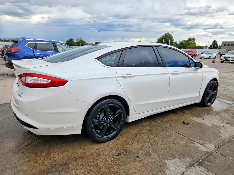 Продажа на аукционе авто 2016 Ford Fusion, vin: 3FA6P0HD8GR240233, номер лота: 69586776