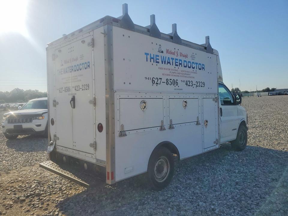 Auction sale of the 2002 Chevrolet Express G3500, vin: 1GBHG31R821203345, lot number: 68608136