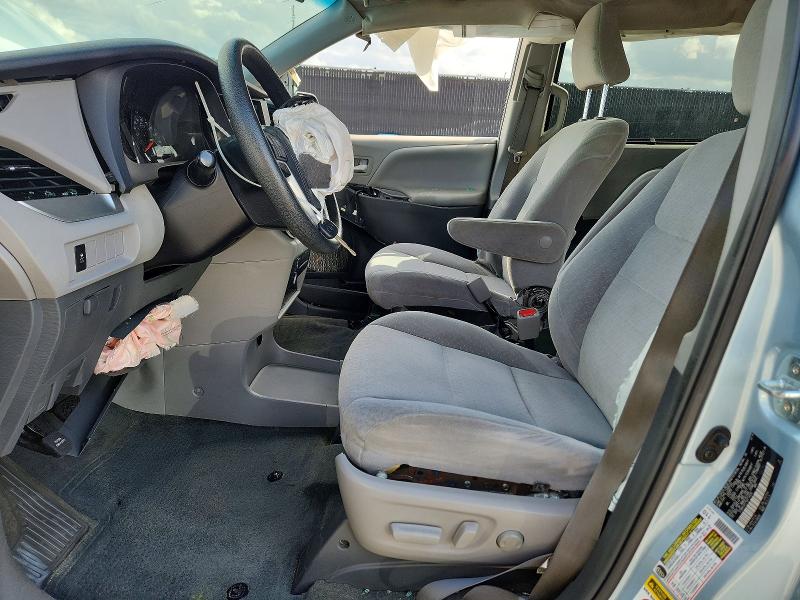69629676 :رقم المزاد ، 5TDKK3DC7GS714935 vin ، 2016 Toyota Sienna مزاد بيع