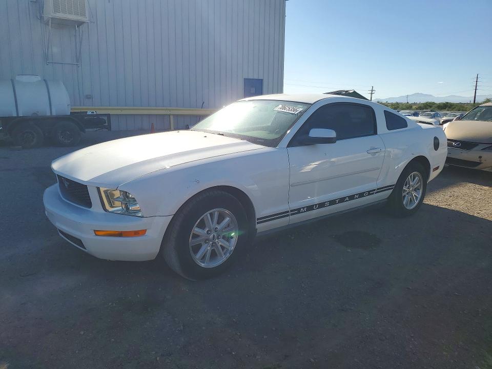 2006 Ford Mustang მანქანა იყიდება აუქციონზე, vin: 1ZVFT80N965143257, აუქციონის ნომერი: 70685356
