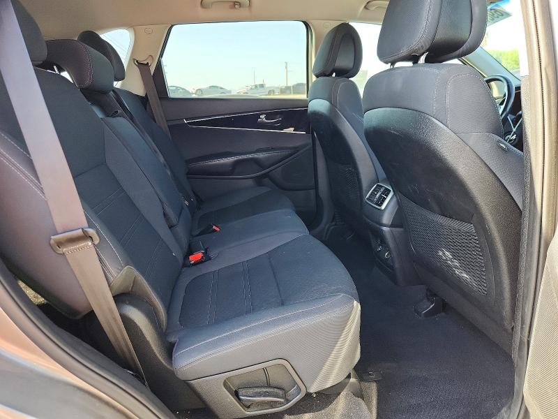 69053506 :رقم المزاد ، 5XYPG4A38GG165406 vin ، 2016 Kia Sorento مزاد بيع